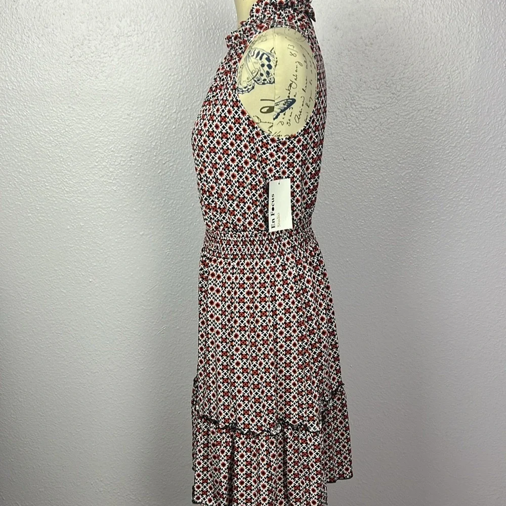 New Printed Dress - Picture 3 of 6